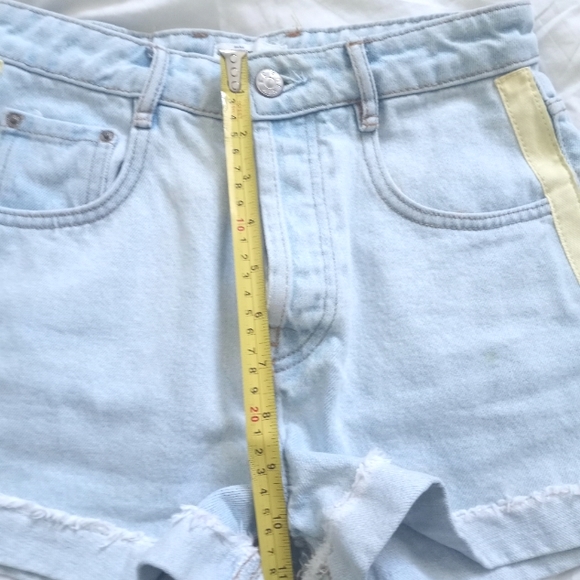Zara Denim High Waisted Yellow Striped Jeans Shorts Sz 2 - Picture 13 of 16